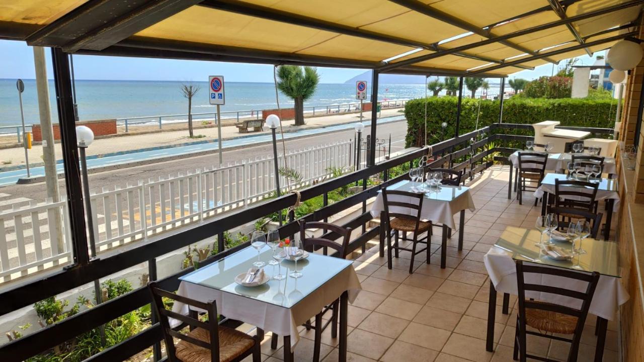 טרצ'ינה Piccolo Hotel מראה חיצוני תמונה