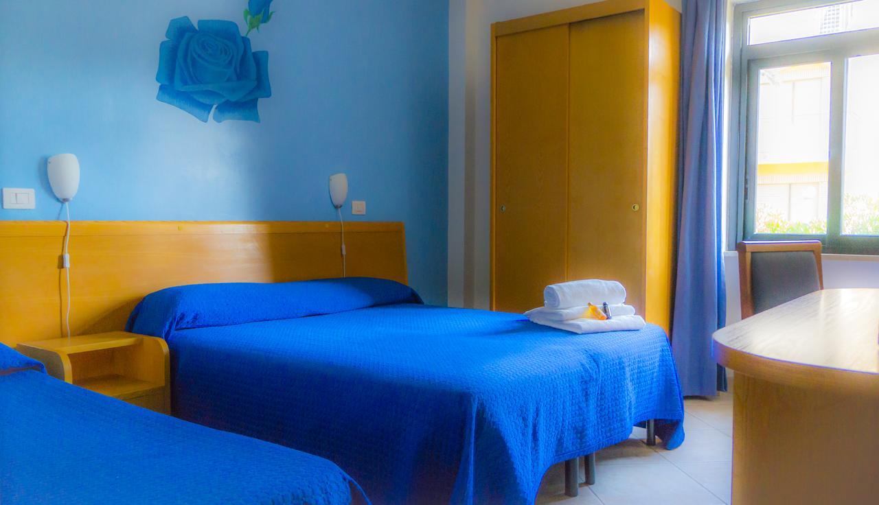 טרצ'ינה Piccolo Hotel מראה חיצוני תמונה